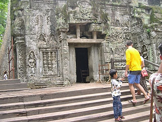 Entrance to the palace shrine
