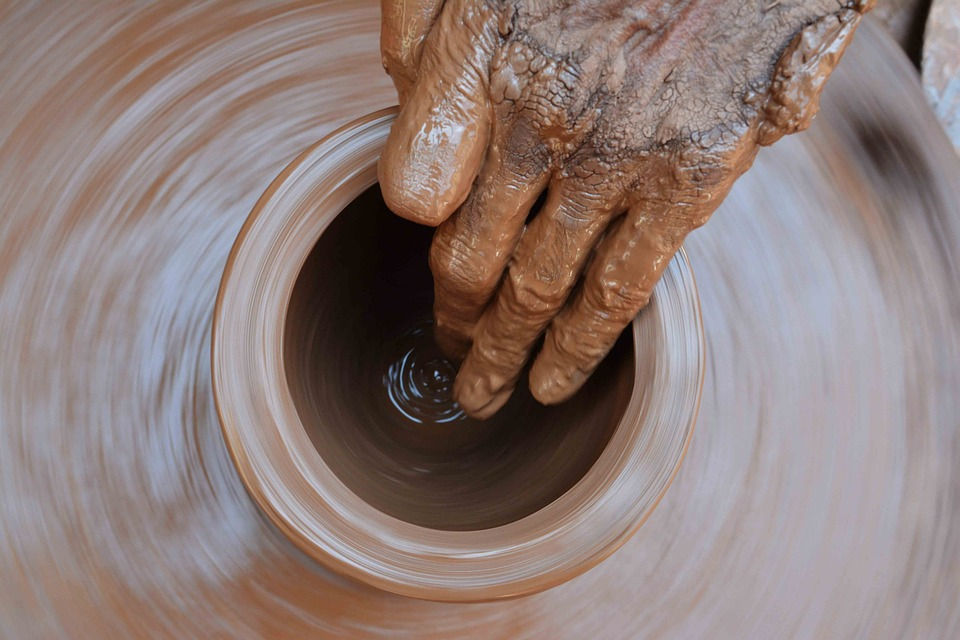 pottery-2784562_960_720.jpg