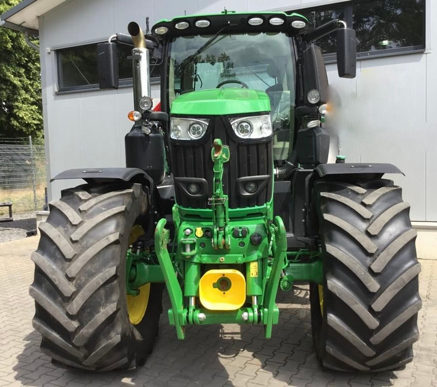 Miniatura: John Deere 6250R