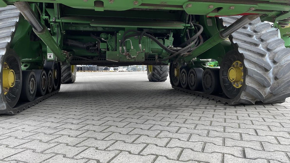 Miniatura: John Deere T660