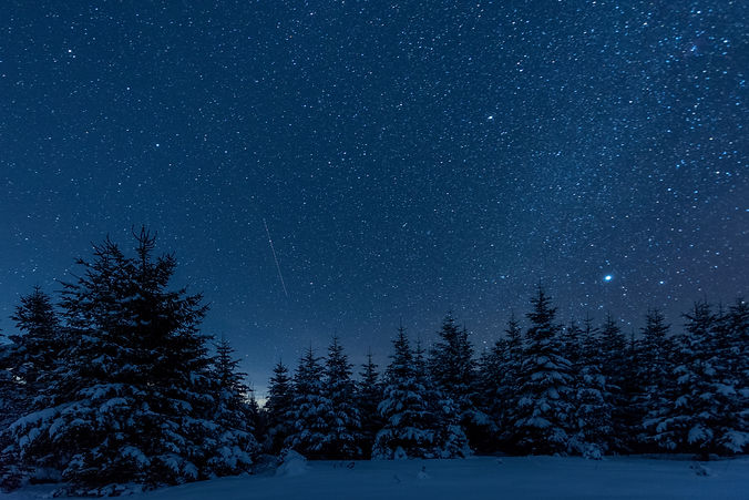 dark-sky-full-of-shiny-stars-in-carpathian-mountai-2026-03-12-23-50-54-utc.jpg