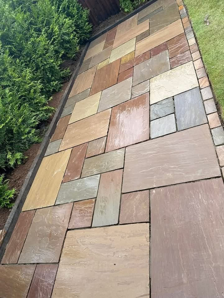 PATIO.jpg