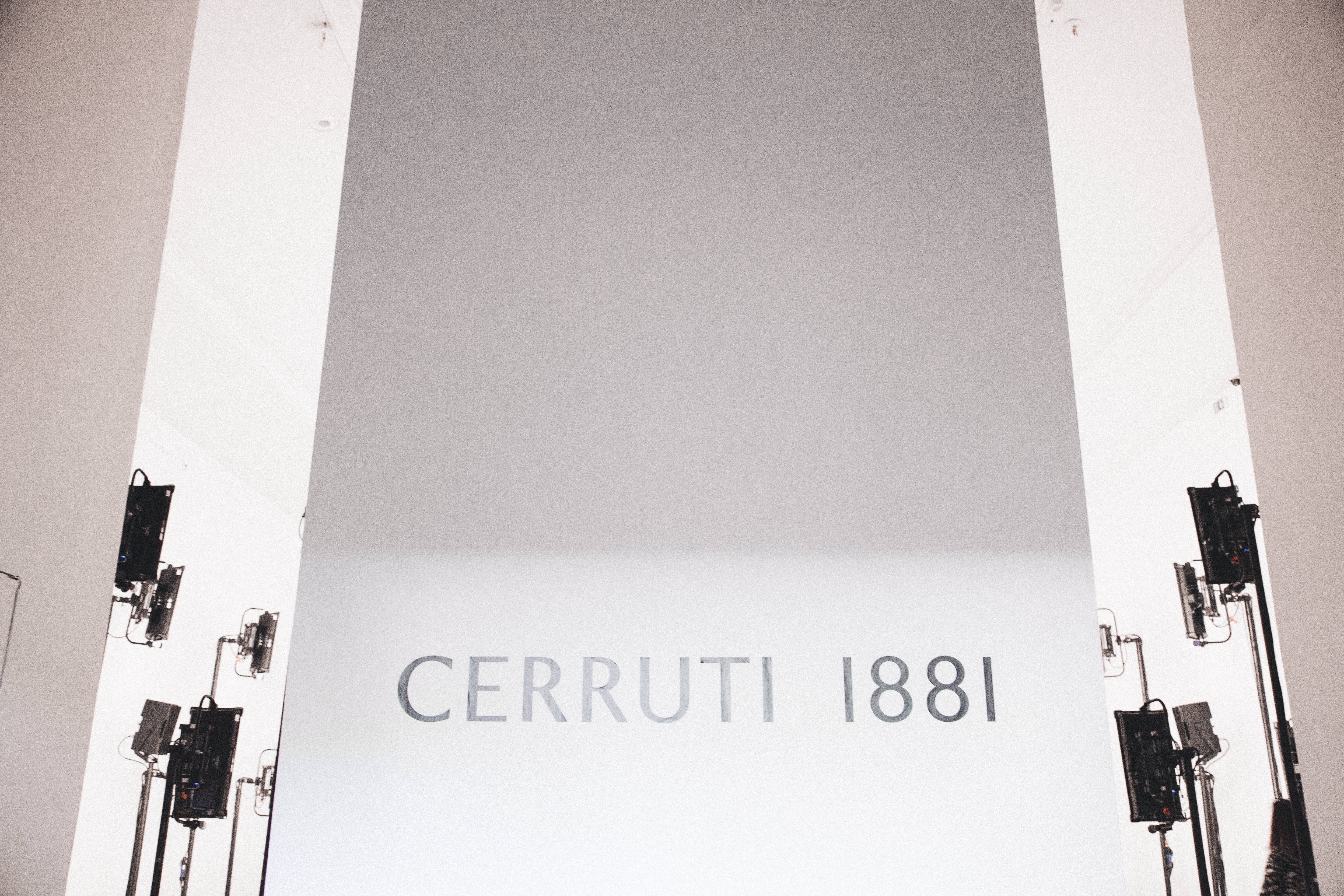 CERRUTI 1881 SS18