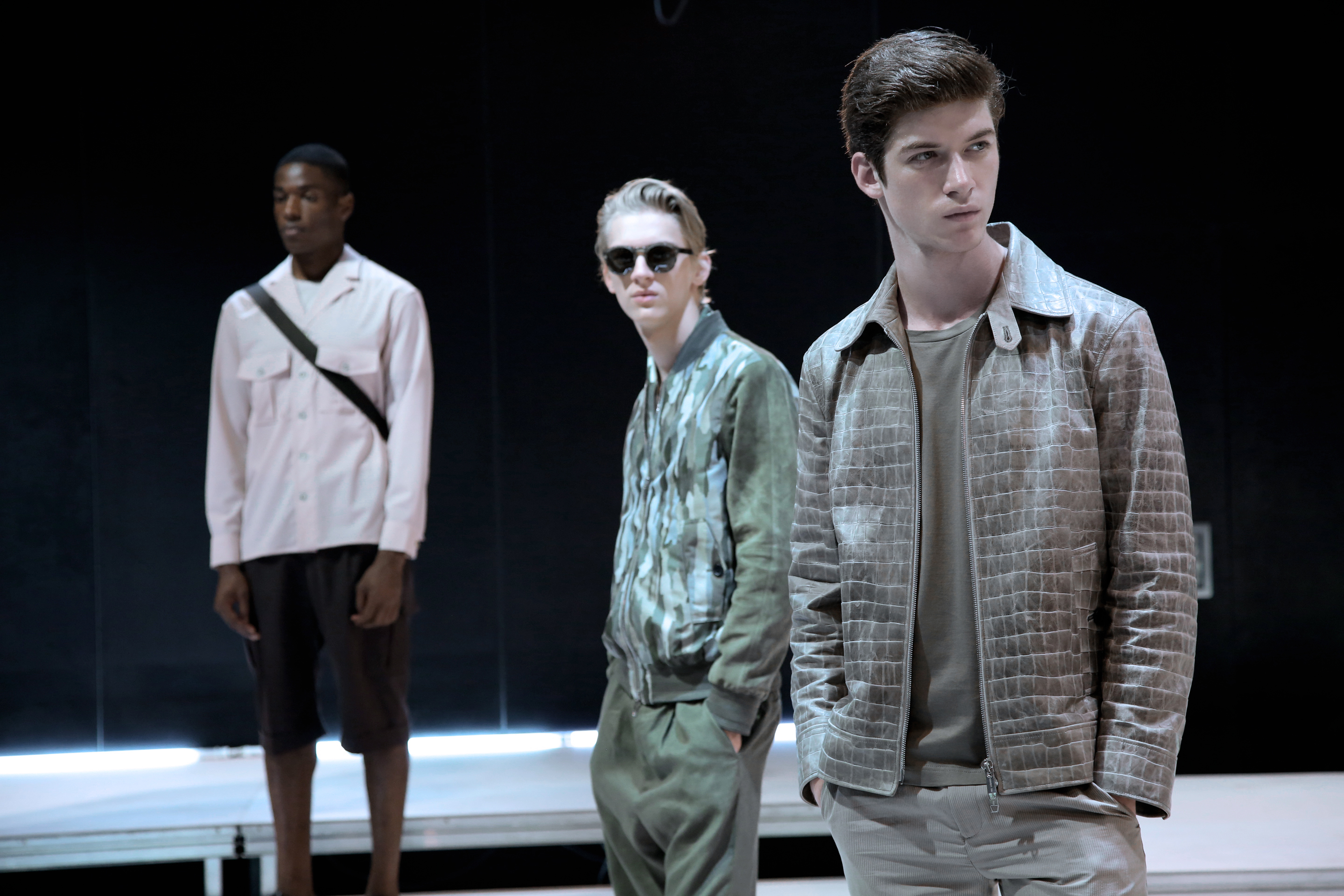 CERRUTI 1881 SS17