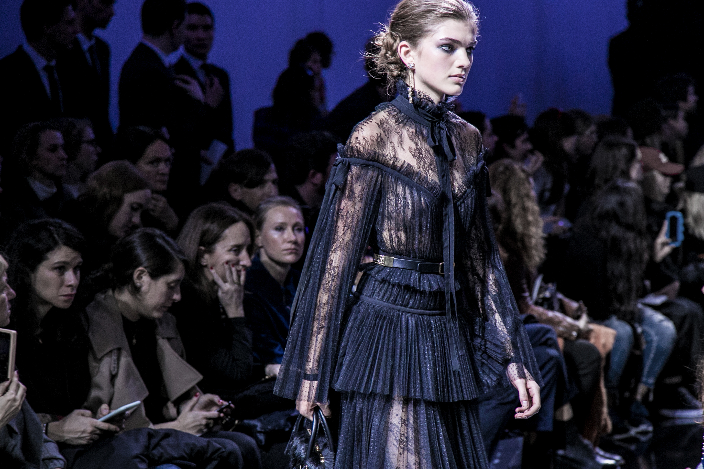 ELIE SAAB FW1718