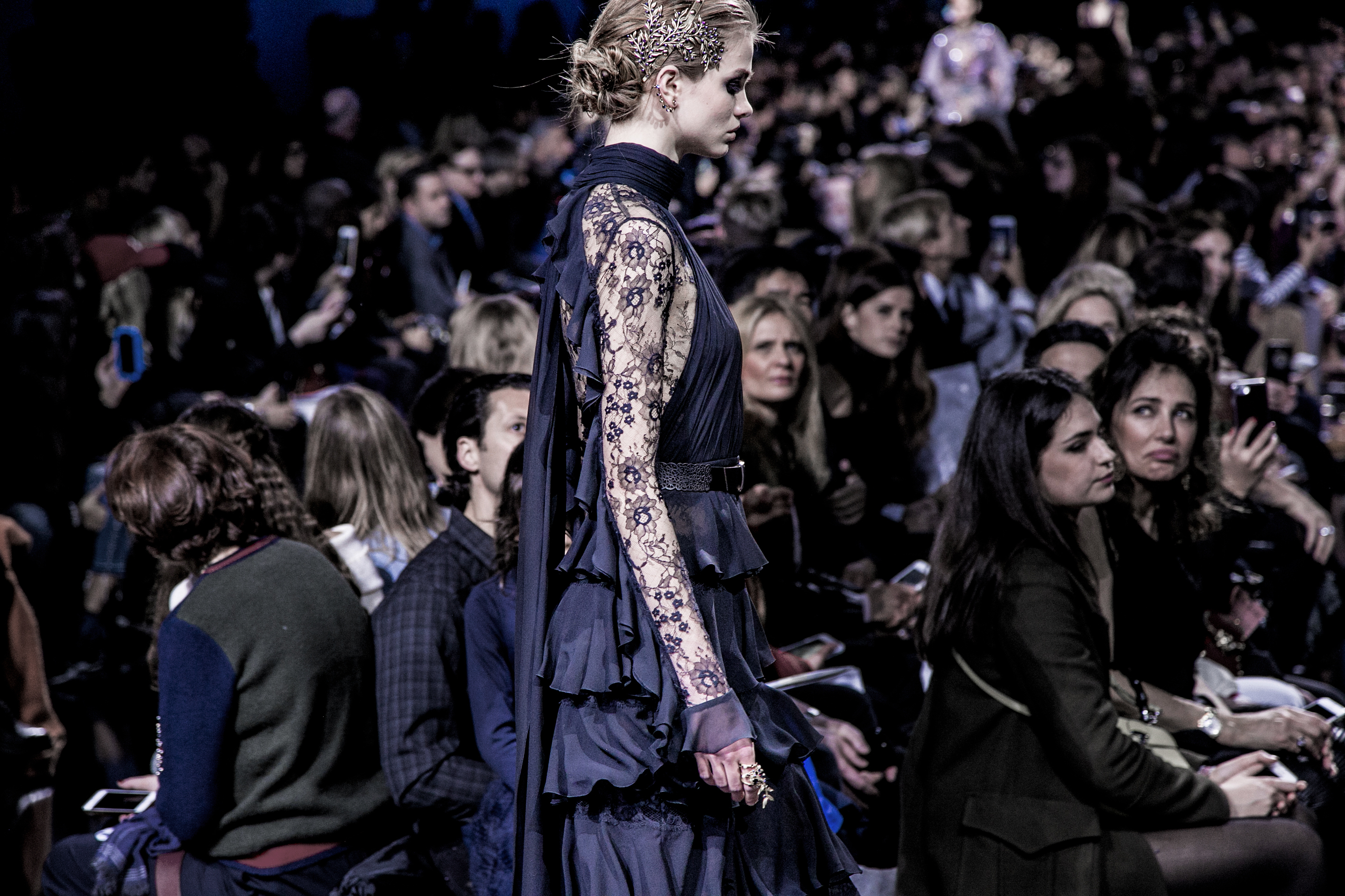 ELIE SAAB FW1718