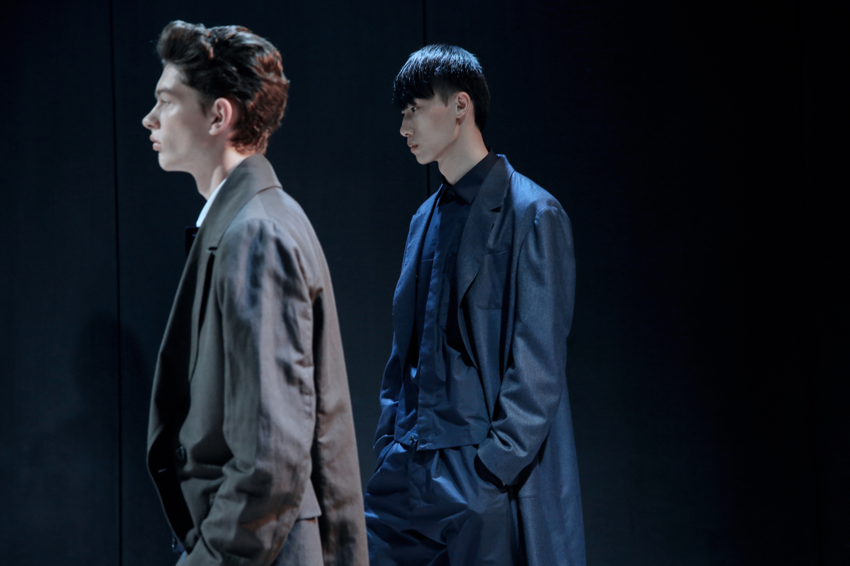 CERRUTI 1881 SS17