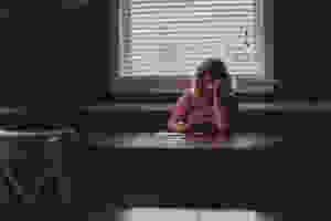 depressed-sad-woman-alone