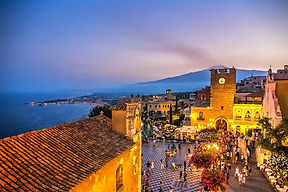Taormina Sunset Walking Tour + Aperitif on Rooftop Terrace