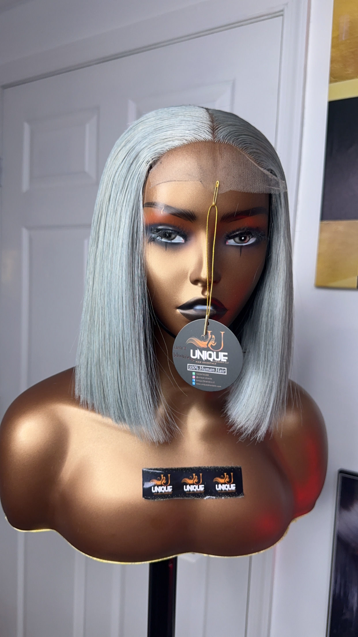 Unit Winifred (12 inches)