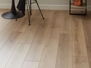 Laminate Flooring Supply and Fit vs DIY