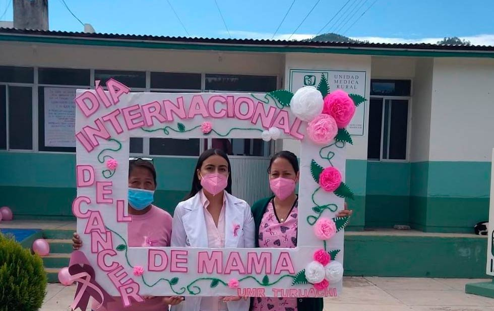 IMSS- BIENESTAR capacita a mujeres para identificar factores de riesgo de cáncer de mama