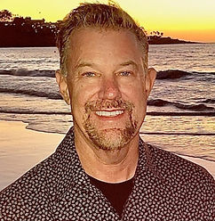 Ben photo new web_edited_edited_edited.jpg