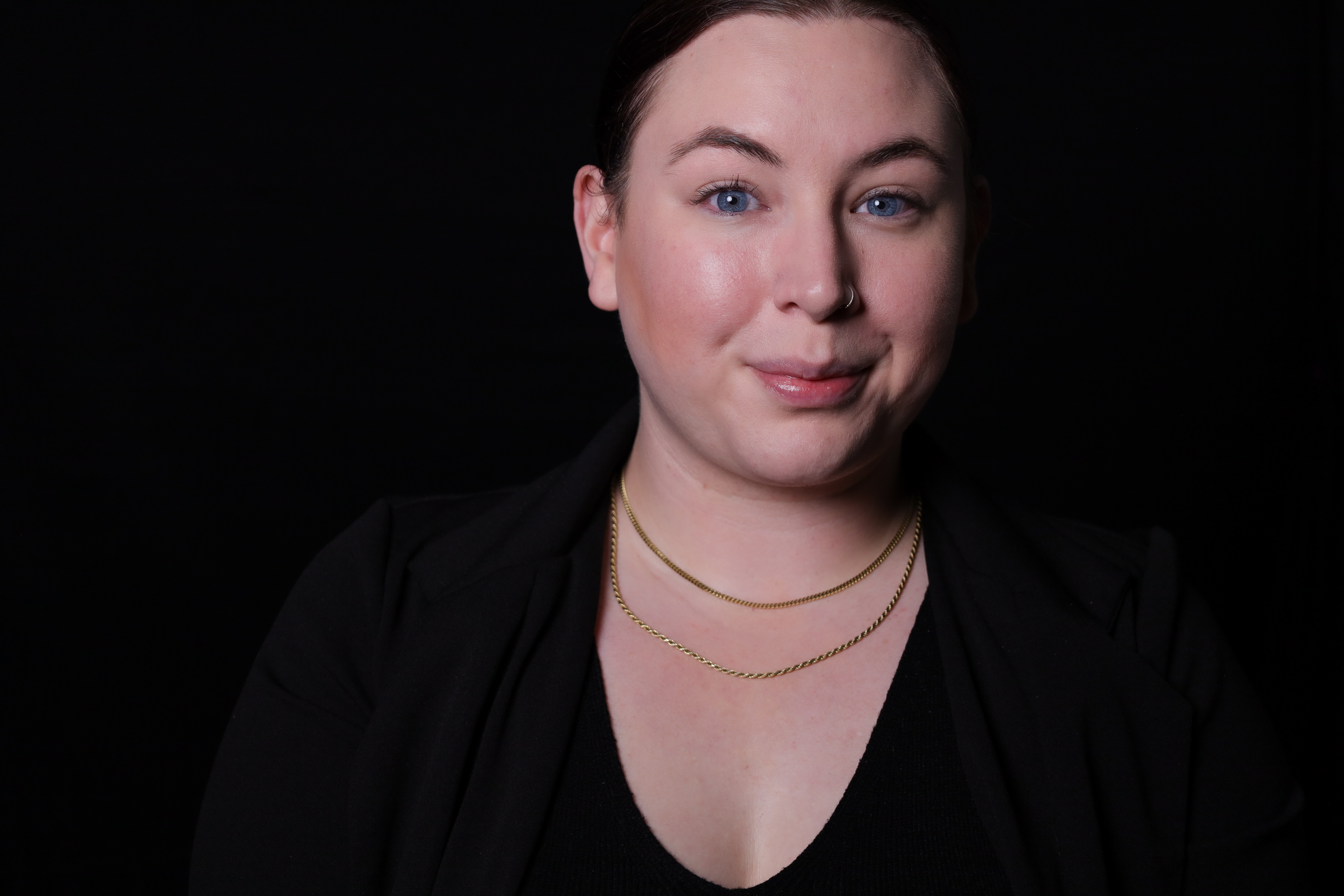 Steph - Headshot 2.jpg