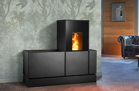 stufa-pellet-p240-8-5-kw-maiolica-a-piu-parete-filomuro-premium-plus-line_immagine1.jpg