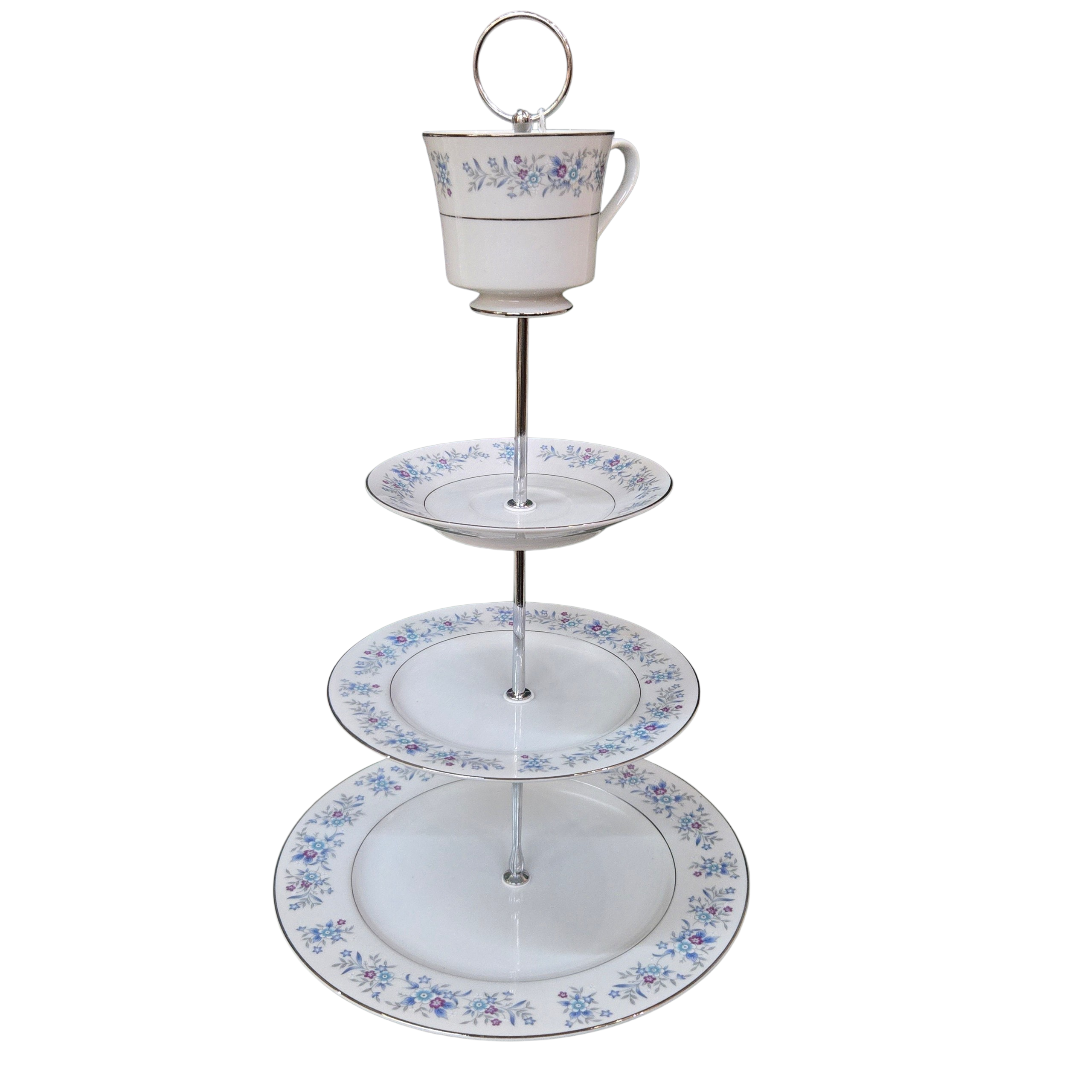 4 tiered stand - Blue flowers