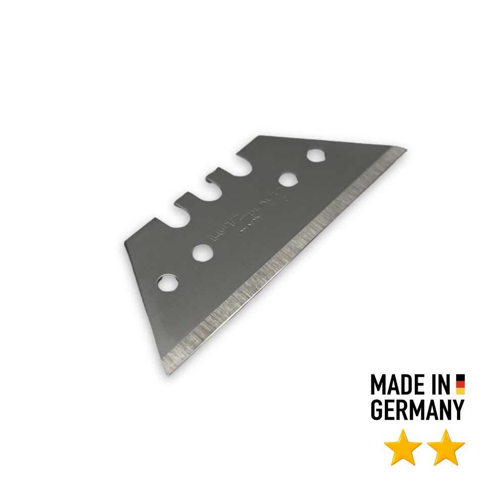 Trapezklinge aus Stahl mit Aufnahmeschlitzen