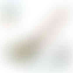 Robuster Heizkörperpinsel mit schräger Form und grünlichem Synthetikbesatz – für saubere Linien in engen Bereichen