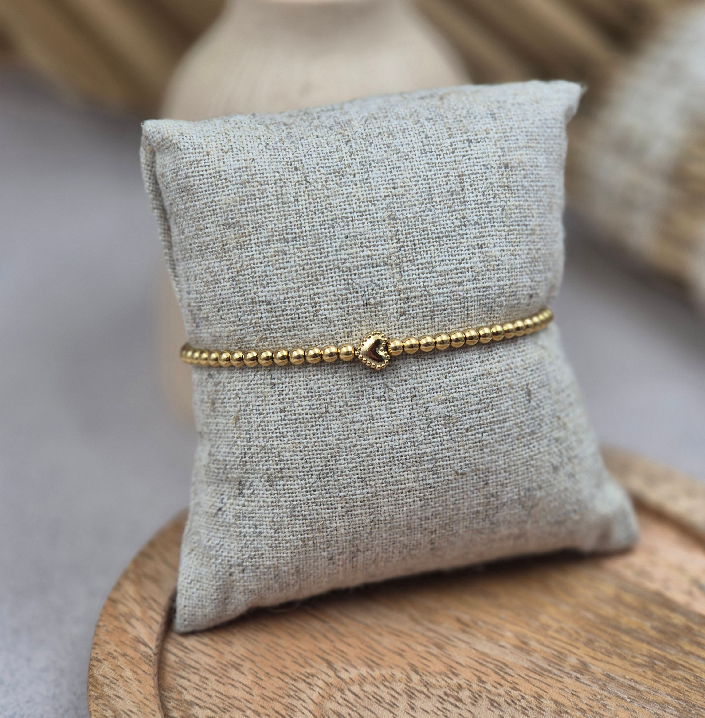 Bracelet perles 3mm passant coeur strié - Acier inoxydable doré