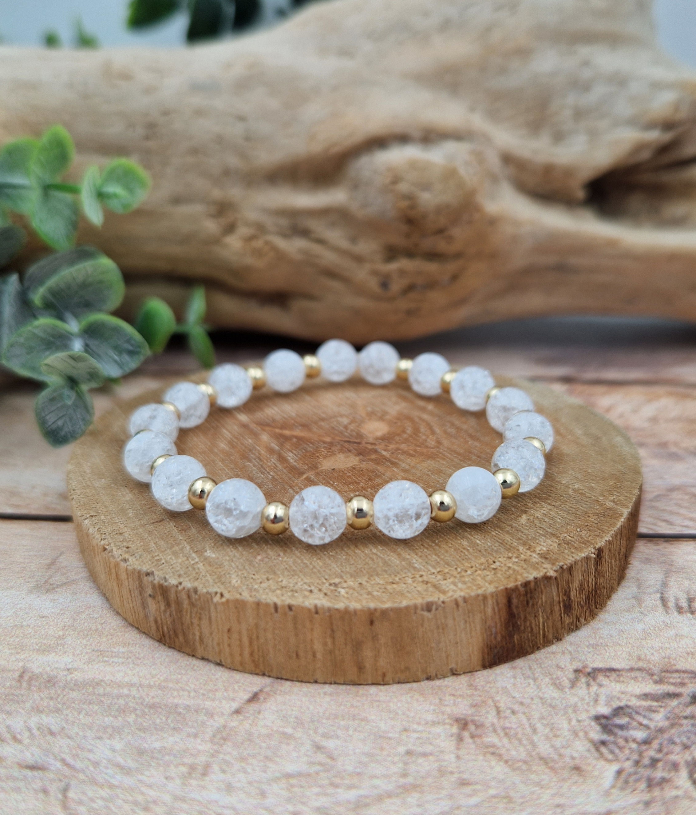 Bracelet perles 6mm de Cristal de roche craquelé et perles gold-filled 