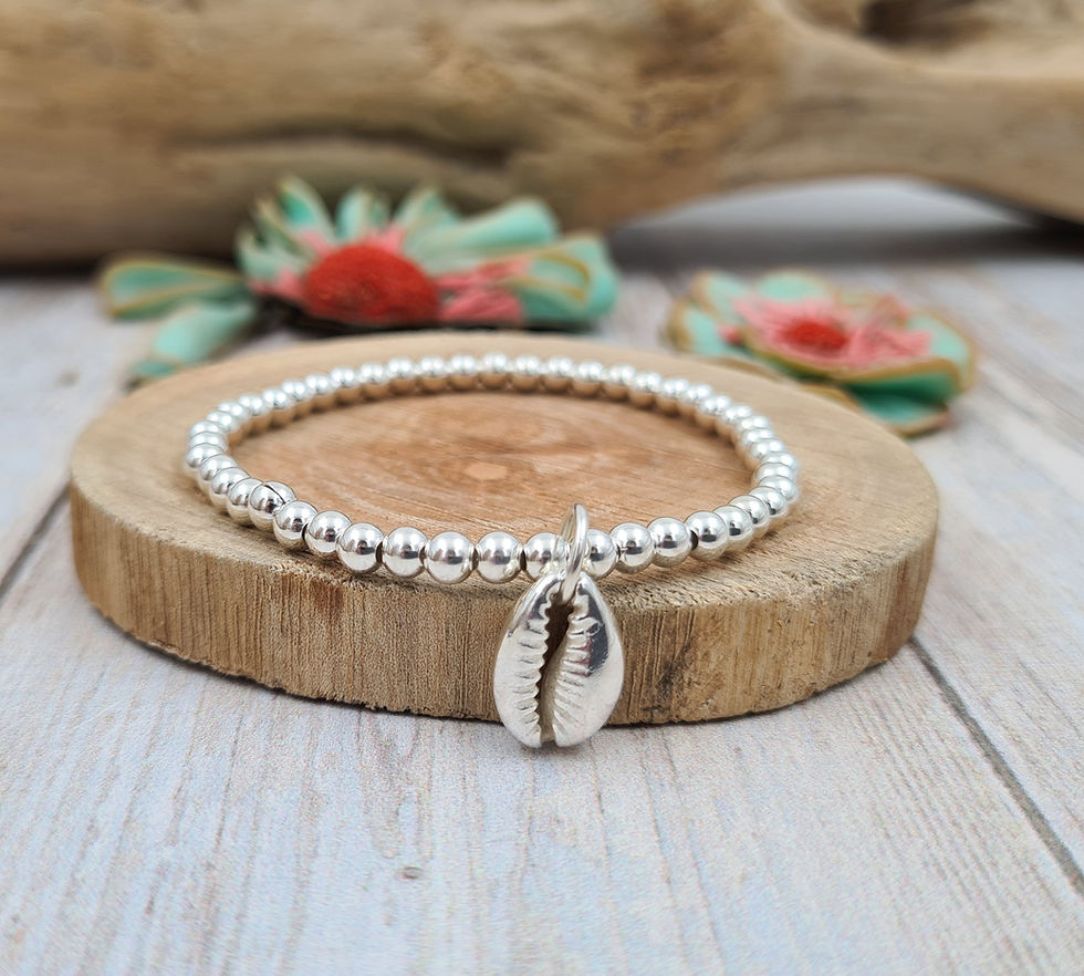 bracelet-argent-925-pendentif-coquillage-cauri-cadeau-artisanat-francais-bijou-de creatrice