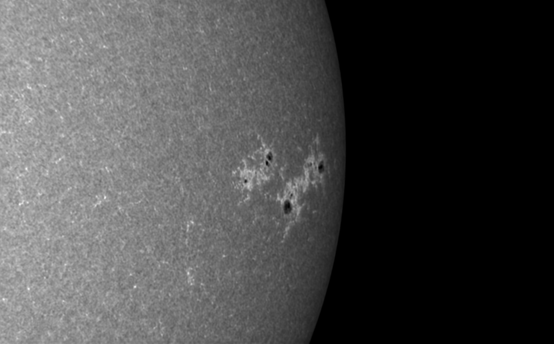 2020 10 30 1512 Zone active AR2778-79
