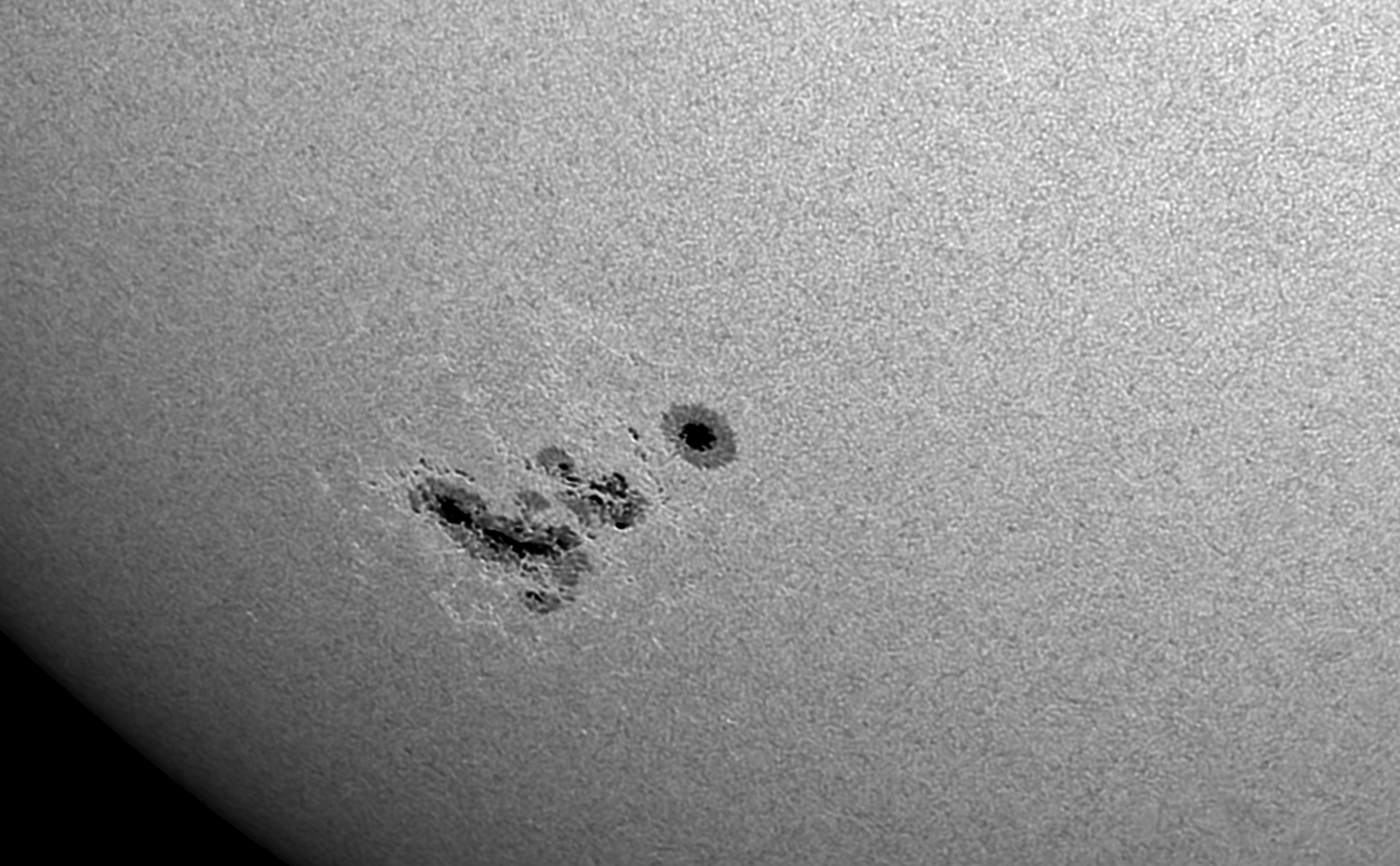 2020 11 05 1547 Zone active AR2781