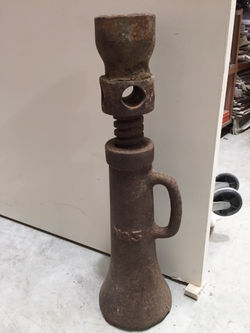 Vintage Rustic Large Cast Iron Jack.