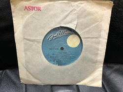 Mike Brady 1981 Single.