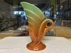 Art Deco Diana Ware, Shell Formed Vase