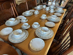 Noritake Dinner Set
