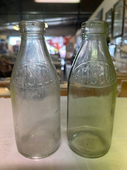 Vintage Amscol 1 Pint Milk Bottles