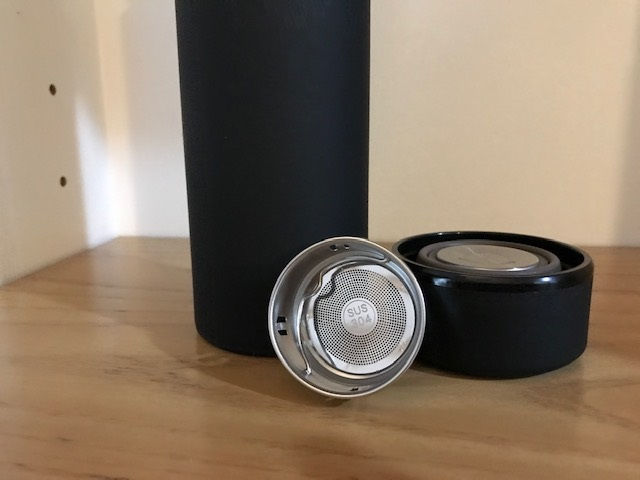 Thumbnail: Hwaii Popoki Tea bottle Black