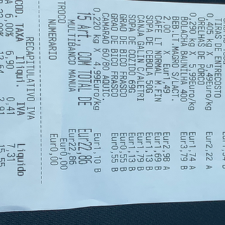 Receipt with price of food items, total Eur22.86. Portugal Travel.