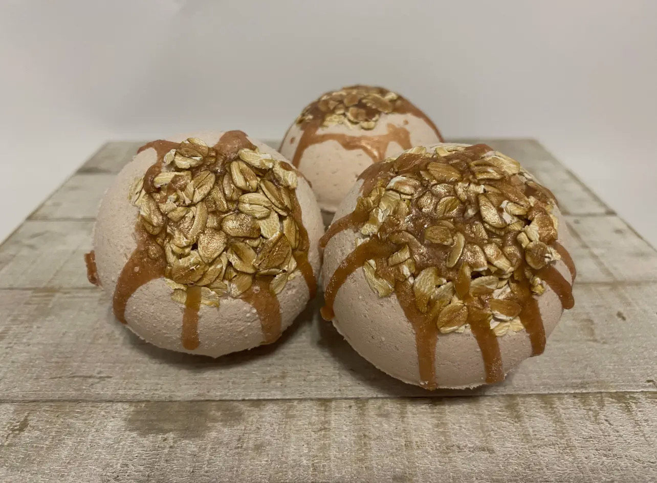 Oatmeal and Milk Bath Bomb | All Natural, Soothing Bath Bomb