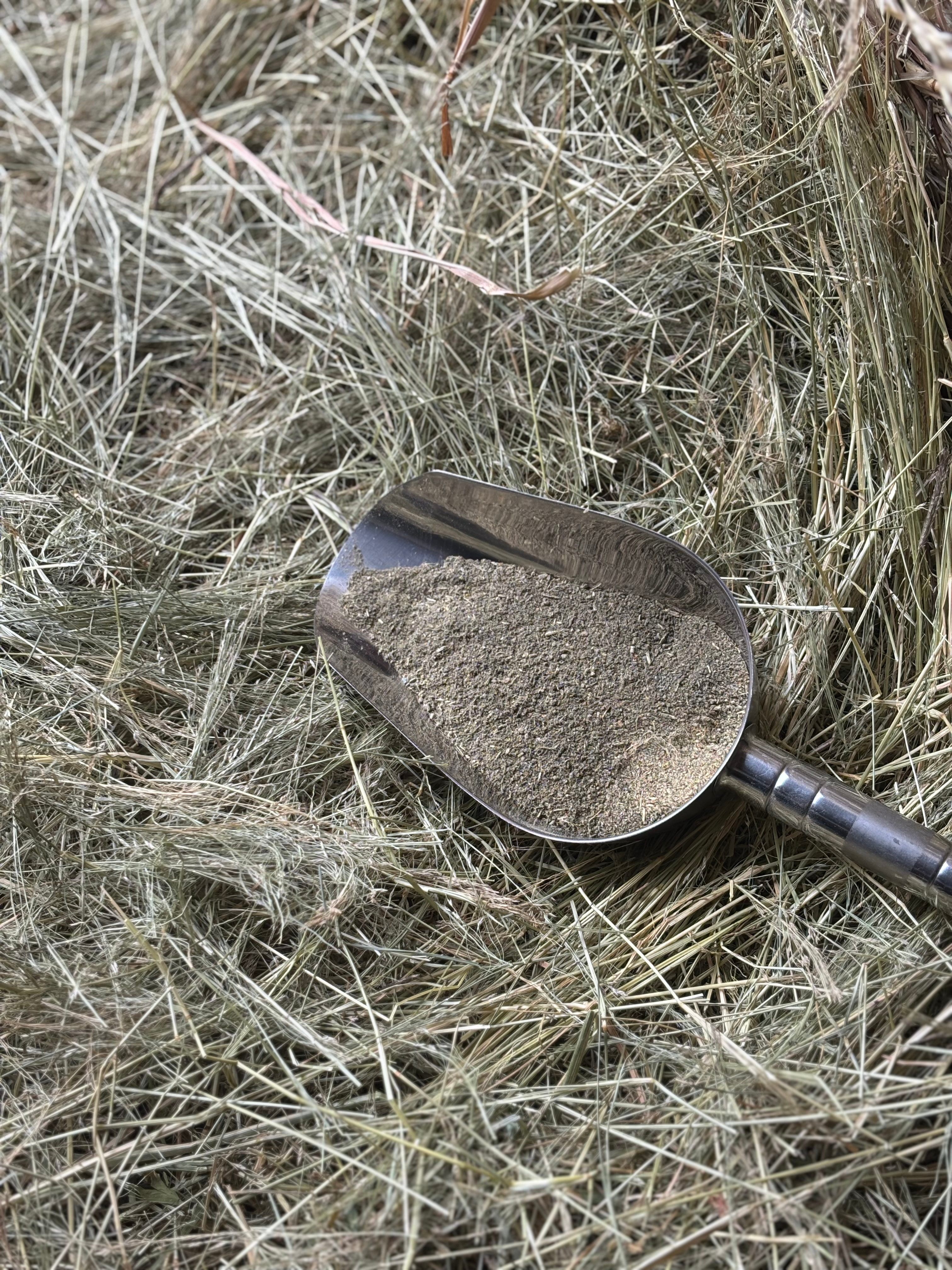 Herbitality PureMineral – 100% natural mineral blend for horses, supporting vitality, metabolism, and overall balance. Produc