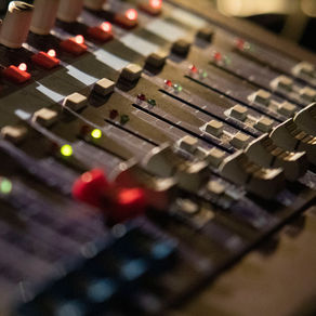 La parole et l'audio viennent à vous !