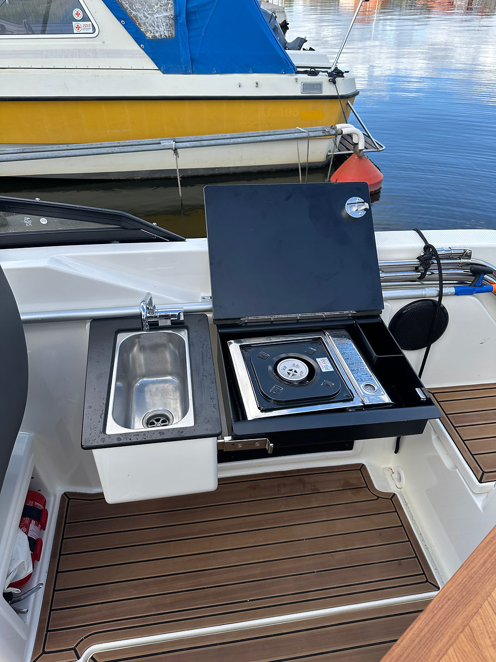 Miniatyrbild: Uttern D65 Premium Edition - Mercury F200 - 2025