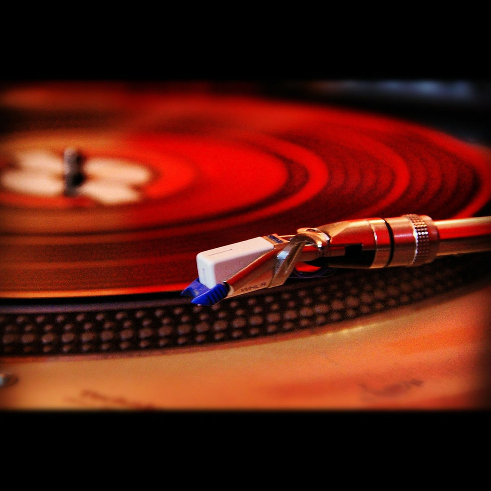 turntable-91359_1280.jpg