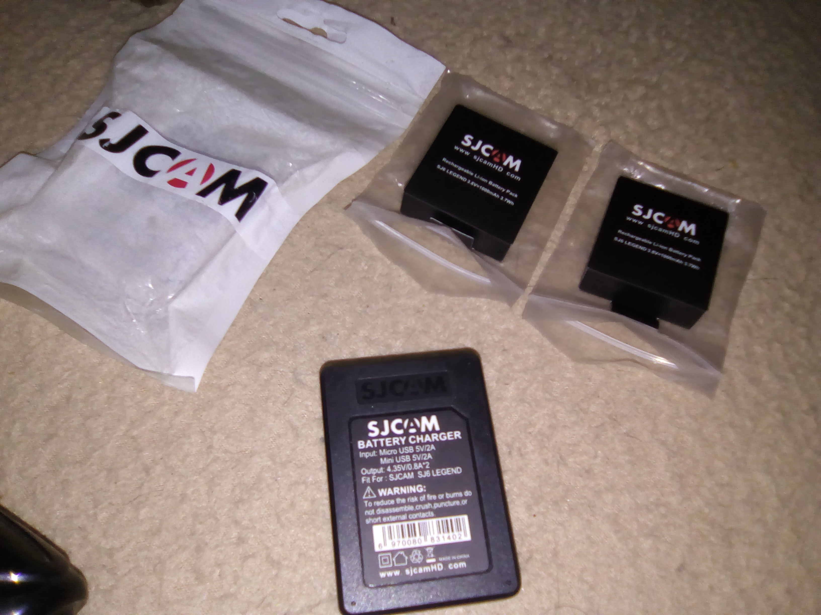 BATERIAS Y CARGADOR SJCAM J9