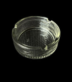 0354 - Cinzeiro Liso Pequeno