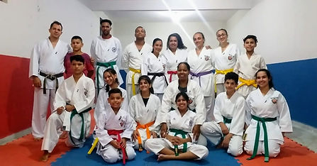 Turma tigre.jpeg