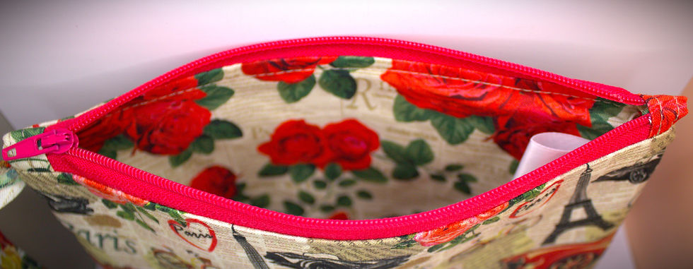 Thumbnail: Zippered Wristlet-Paris printed fabric with hearts