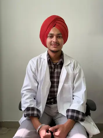 Dr. Gurdeep Singh - Consultant Physiotherapist