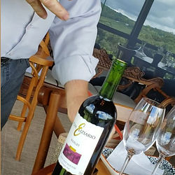 Experiência Olfativa com Vinhos Premium