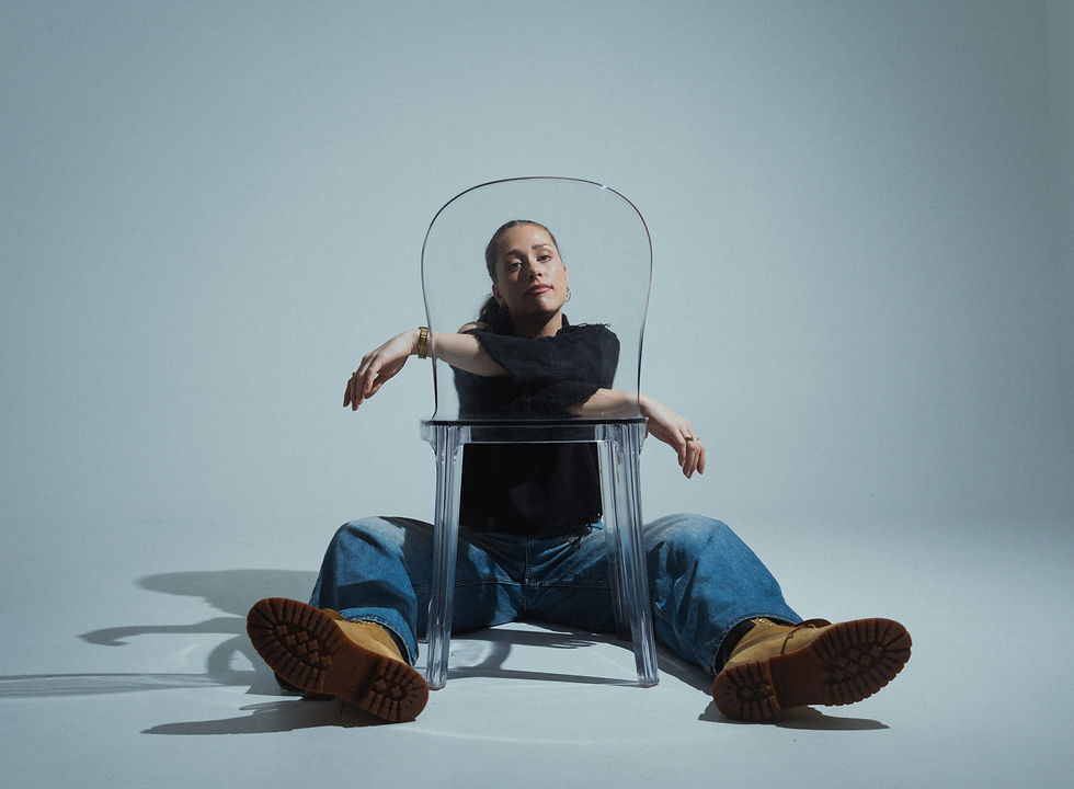Zoe chair 1.jpg
