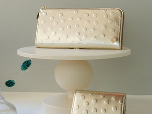 LIMITED ITEM　 ONLINE STORE　にて販売します