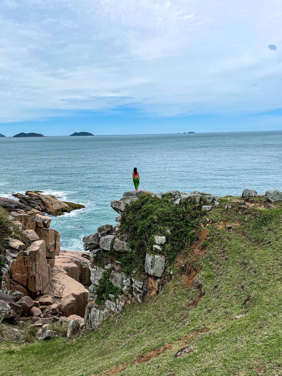 vista do mar do vale da utopia