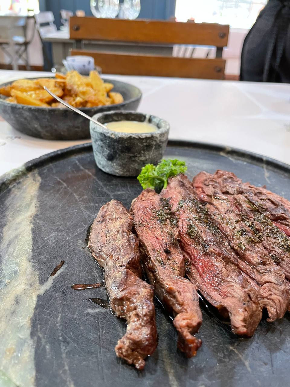 prato com carne e batata