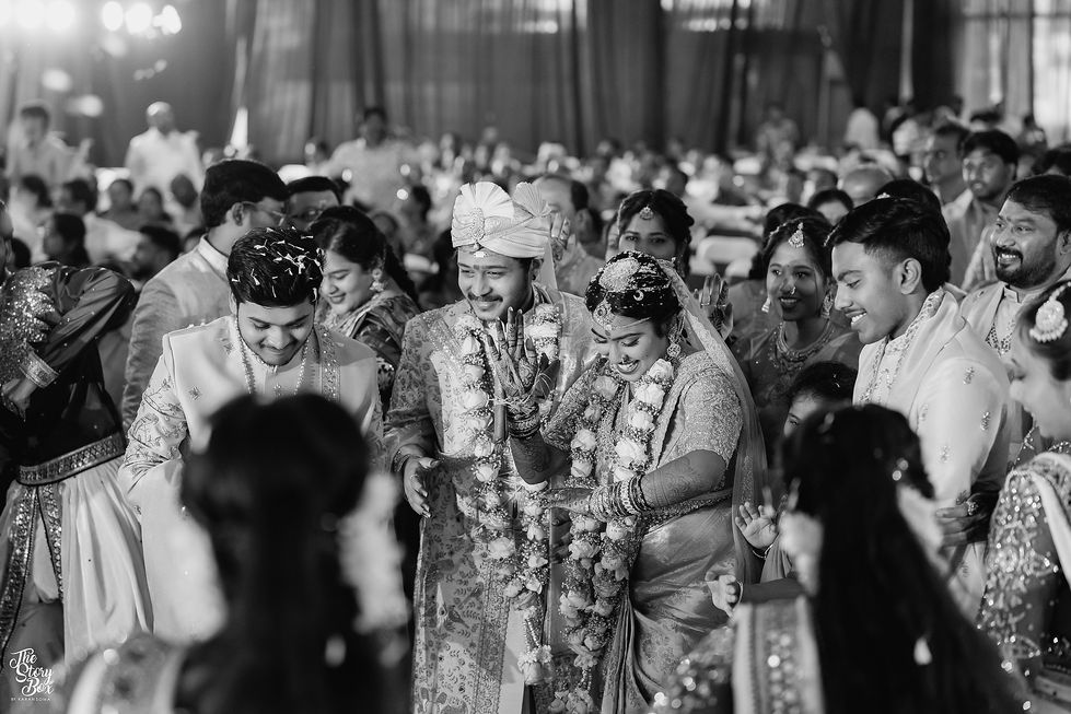 artistic wedding photography